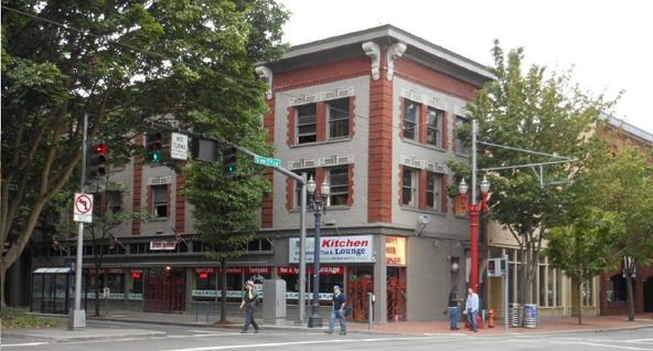 Downtown Portland Restaurant Lease Opportunity: 5 NW 5th Ave, Portland, OR 97209